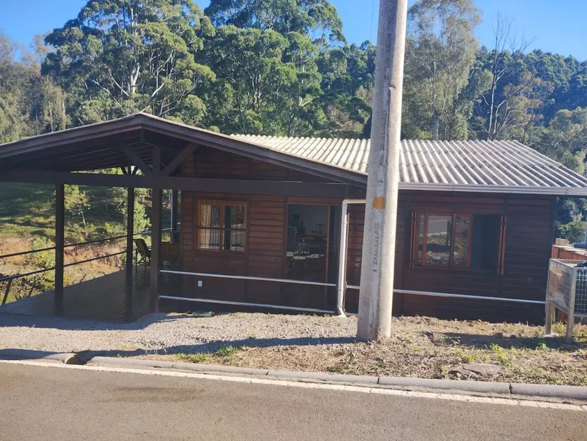 Caminhos Da Colônia Cabin - Image 1