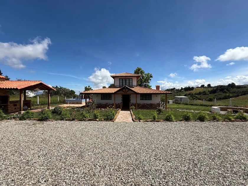 Spectacular La Marijuli Country House - Image 1