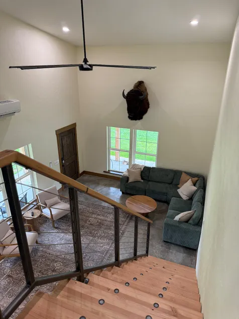 The Loft in Castle Rock - Image 1