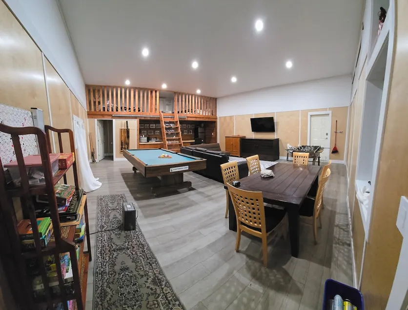 creekside loft - Image 1
