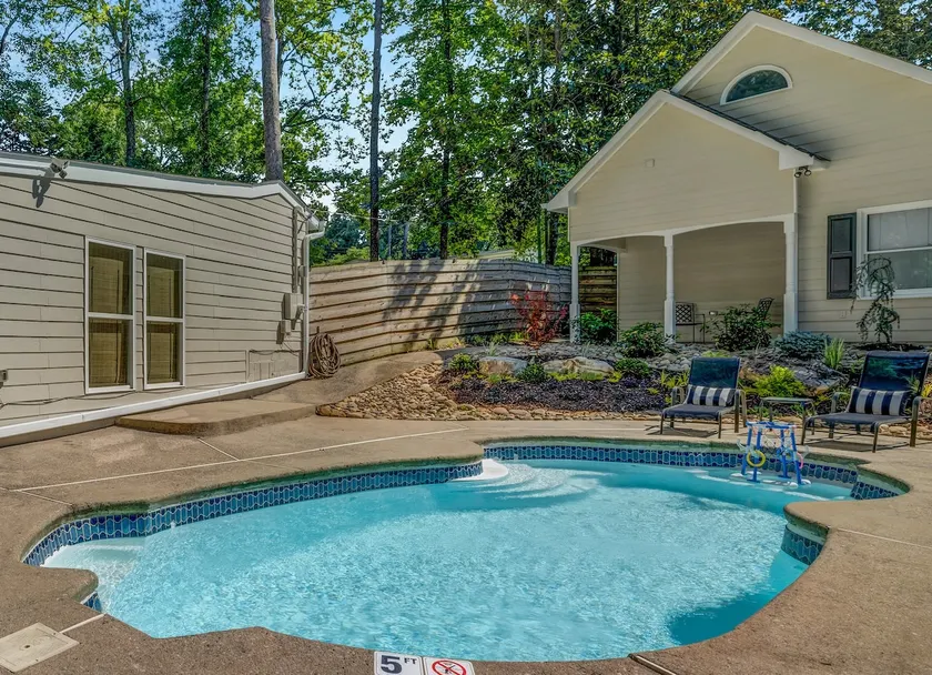 Exclusive Waterfront Lake Lanier Escape w/ Pool - Image 1