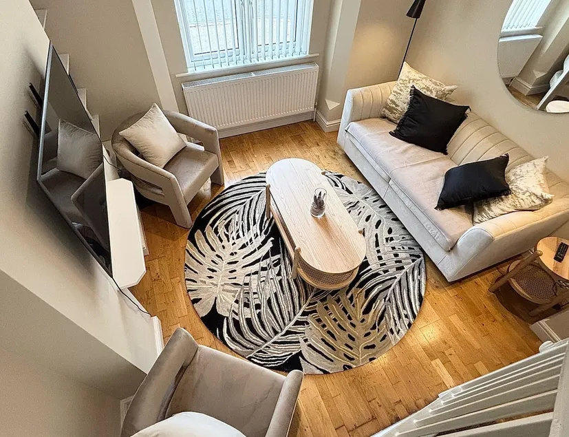 Cosy home Nottingham The Park City centre free parking - Image 1