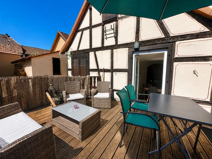 House on Rue de Mars - Downtown - Private parking - Image 1