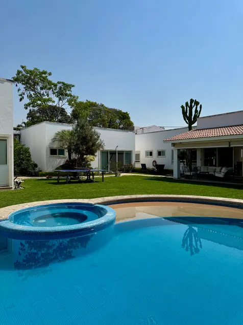 OM Wellness House - Image 1