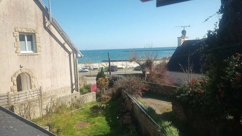authentic house less than a minute from the beach - Image 1