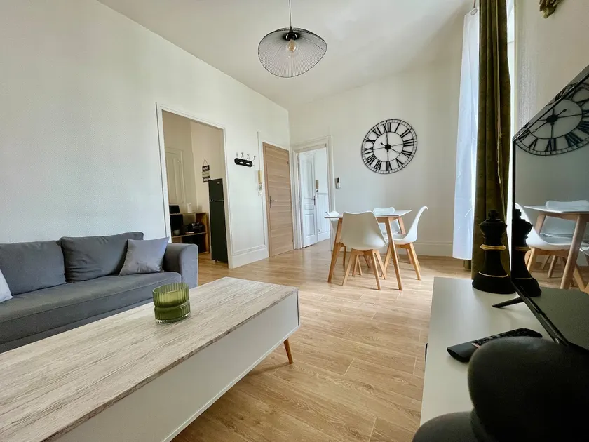 Appartement T2 Centre Ville GS1 - Image 1