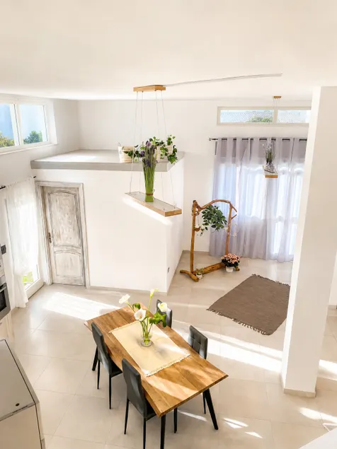 Bright loft in Sardinia | 7 km from the sea - Image 1