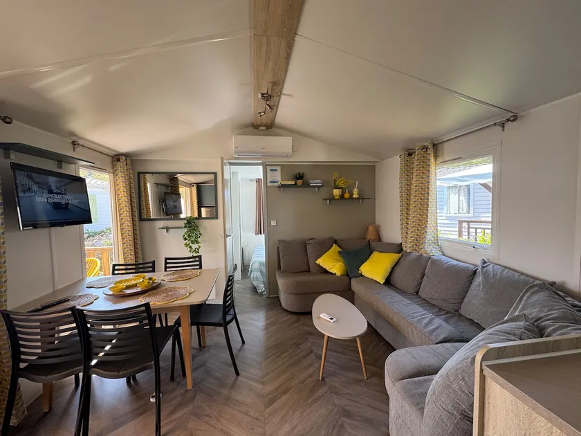 Bungalow 341, 6 à 8 pers, wifi, jardin, terrasse, Camping Siblu 4 étoiles le Lac des Rêves - Image 1