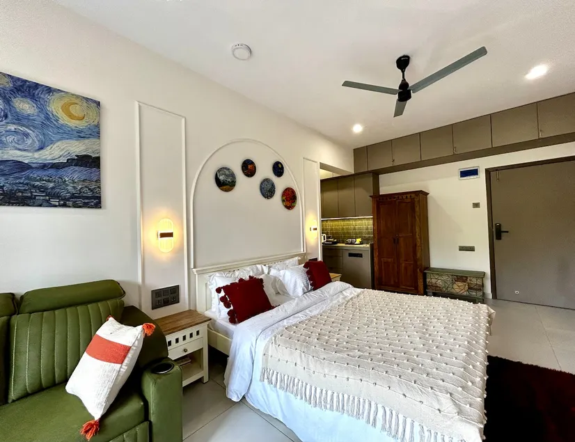 Iris Studio-garden+jacuzzi, Wherenxtvacay IG - Image 1