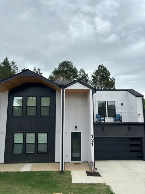 *Brand New* Modern Dog Friendly close to West End - Image 1