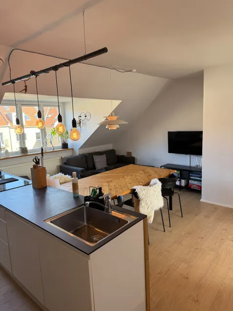 Modern apartment in Aarhus N - Image 1