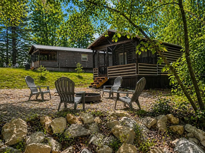 Cozy Cabin/ Lake Pointe Patoka#2 - Image 1