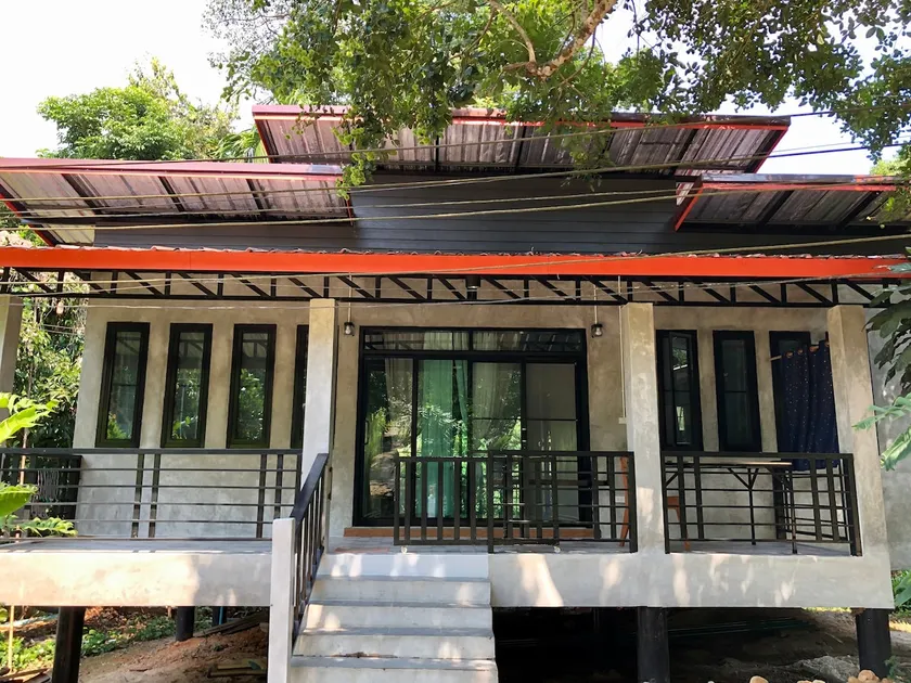 Rose apple House (บ้านชมพู่) - Image 1