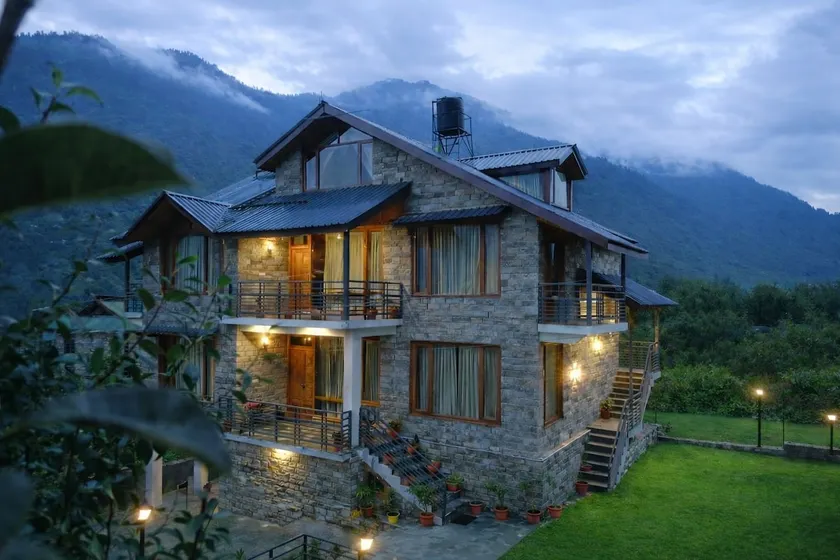 OdboStays Manali - Image 1