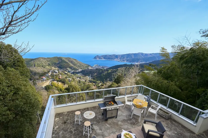 BBQ, hot spring, sauna, and a great view. An entire private villa where you can enjoy everything on your own - Image 1