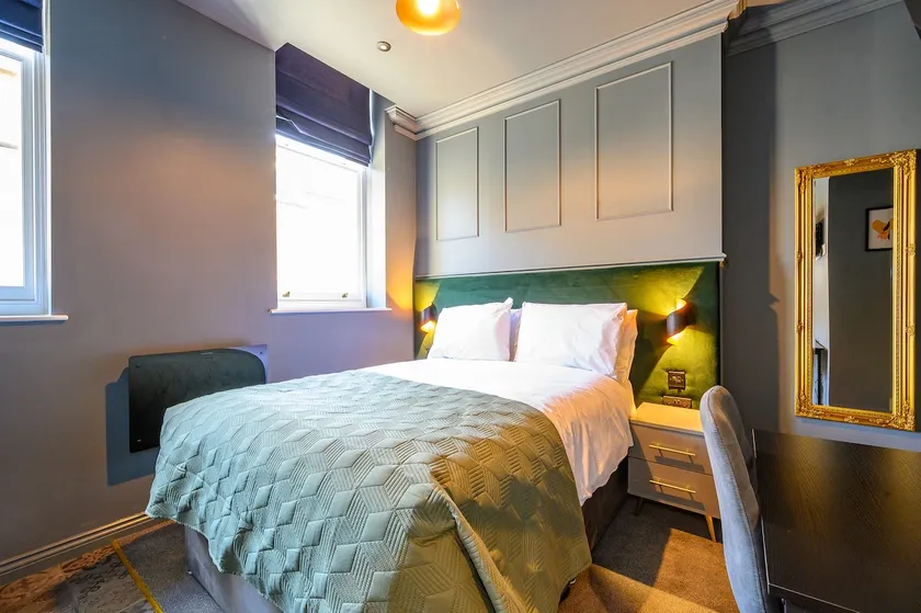 Cosy Double Studio - Image 1