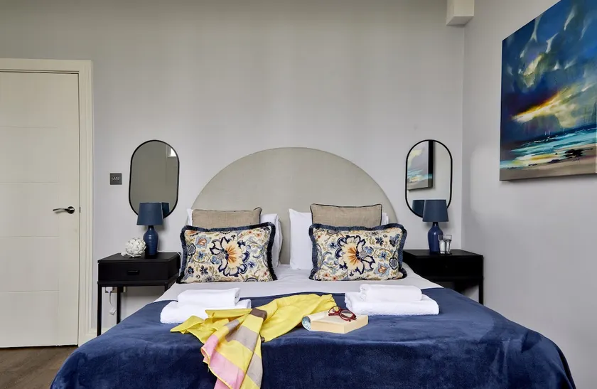 A Cozy Magical Retreat at Knightwood Oak, New Forest - Image 1