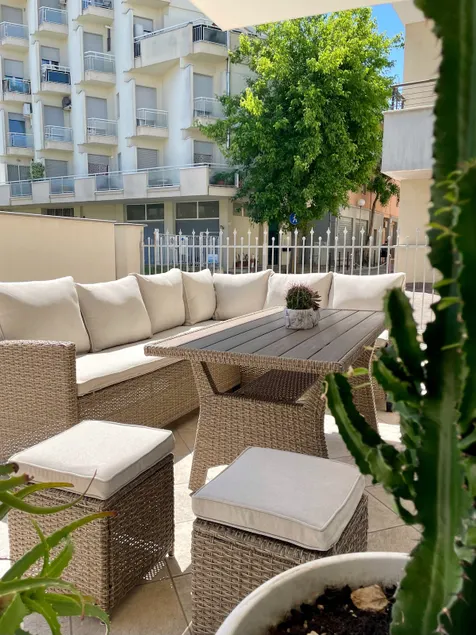 La Casa del Surfista – Sea and Relaxation in the Center - Image 1