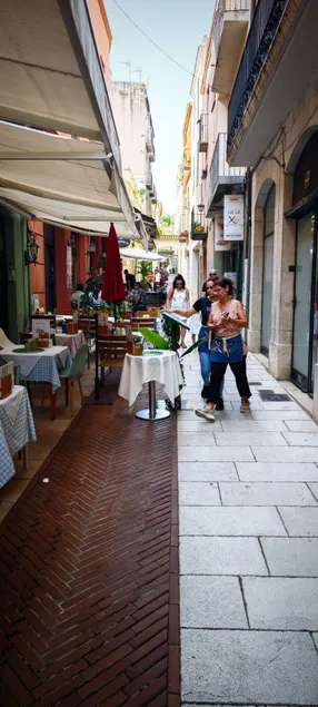 Facing the Dalí Museum, Catalan charm, modern comfort - Image 1