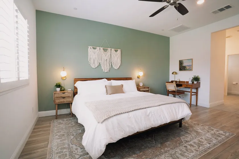 The Sage Haus • Near Sequoia + King Bed - Image 1