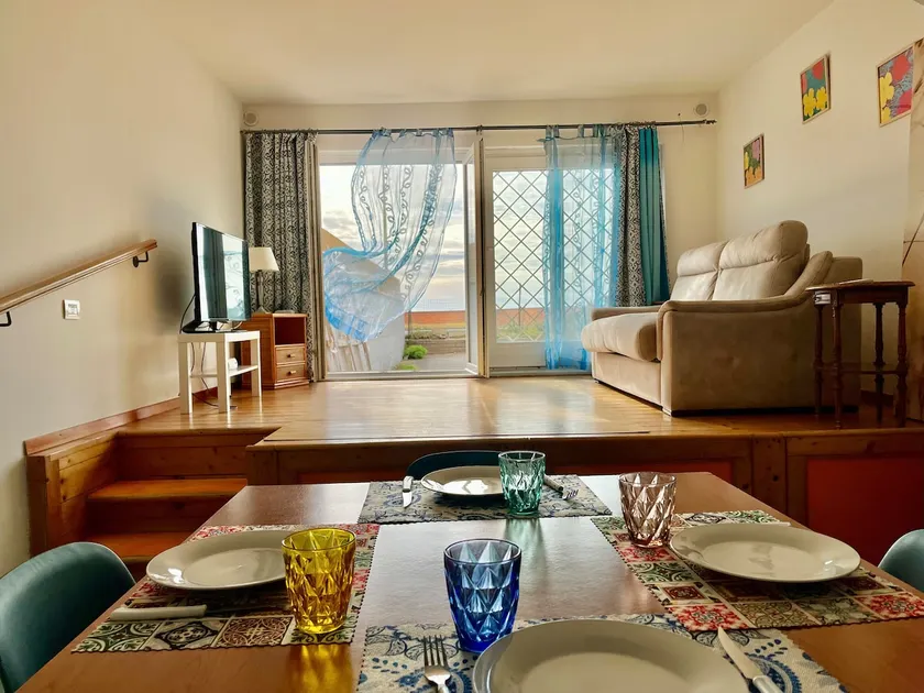 (10minAirport)Fronte Mare•Free Parking•Yolehouse - Image 1
