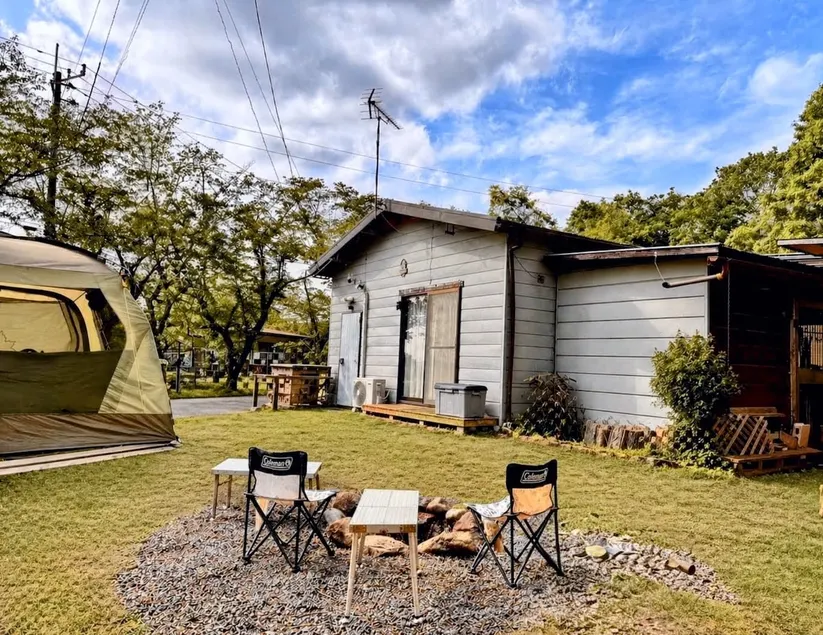 We created the ideal place for those of us who love BBQs, campfires, and camping in the garden!/1-4 people/8 minutes by car from Ibaraki Airport - Image 1