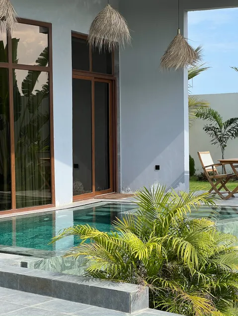 Unique character and smart luxury with a warm pool and Jacuzzi - Image 1