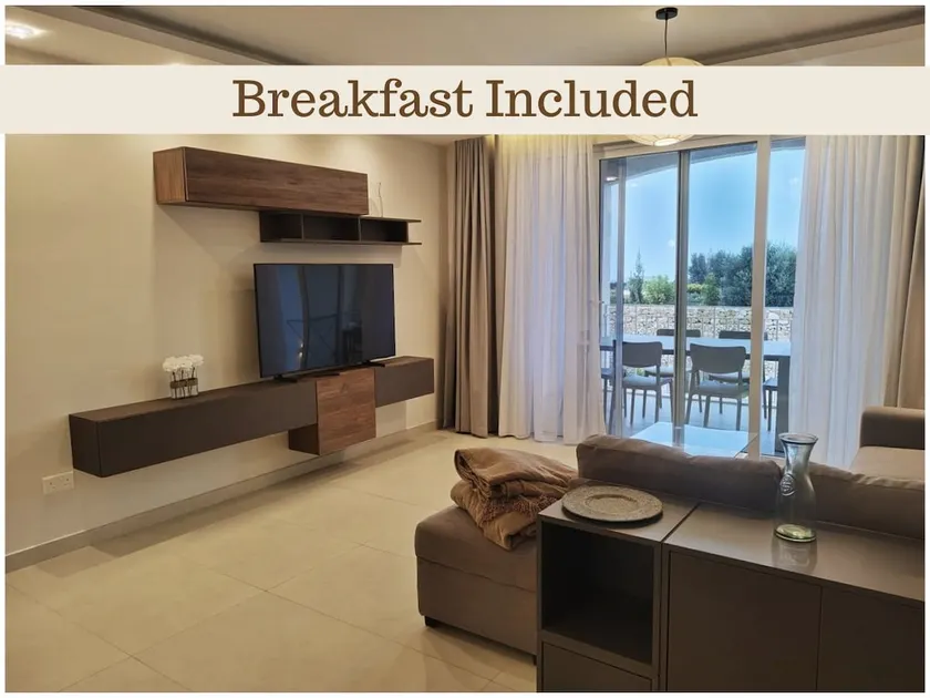 Veduta Ta Pinu Apartments with Stunning Views Garden Sauna Pool and Gym - Image 1