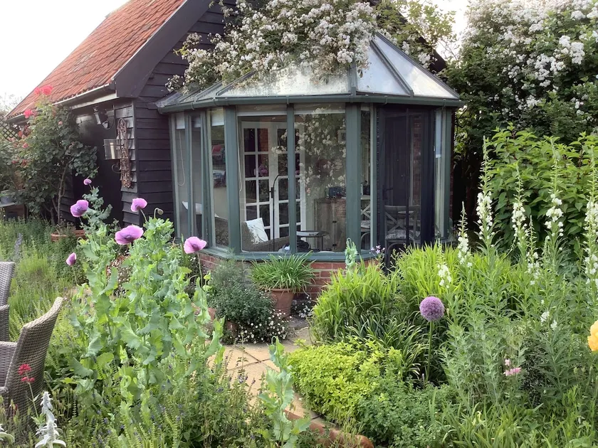 Garden Annexe, idyllic location, Snape, Suffolk. - Image 1