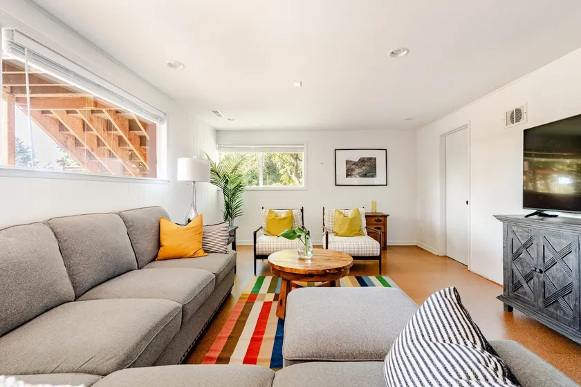 Adventure Nest Private Apartment - Image 1