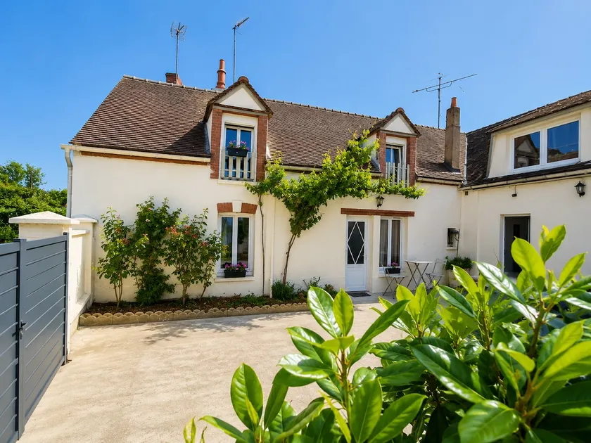 Cozy home near the château & nautical base - Image 1