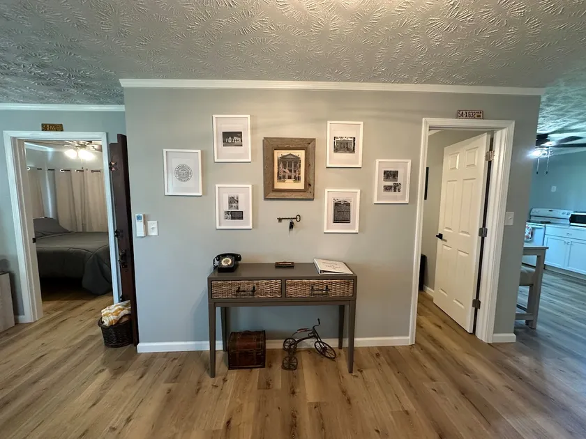 The Flat - Image 1