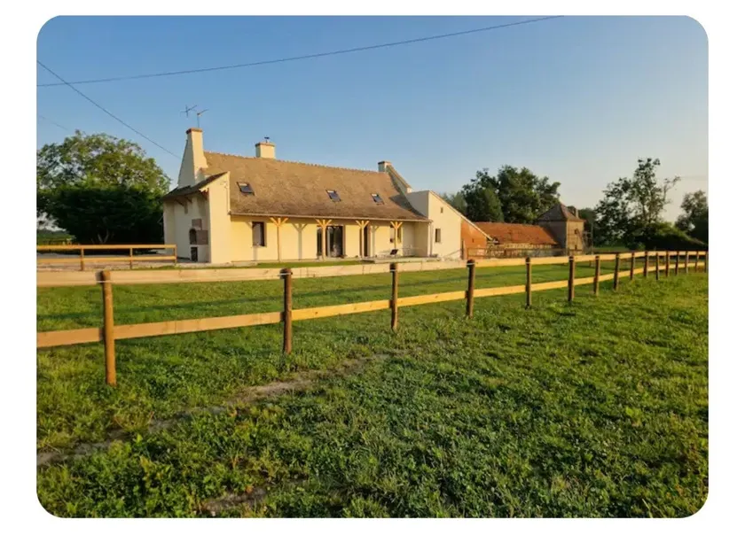 large 5-bedroom house - Image 1