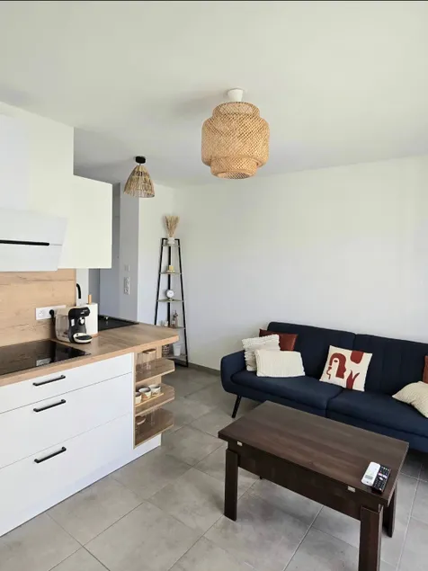 Two-bedroom apartment with garden & terrace – quiet, near Corte city center - Image 1