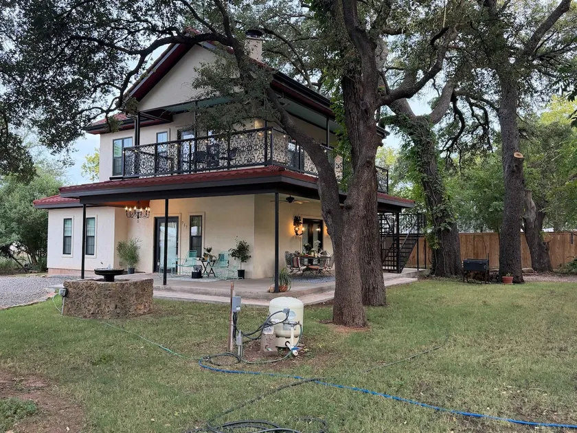 Boho Buffalo: Luxe Texas Hideaway in The Gap - Image 1