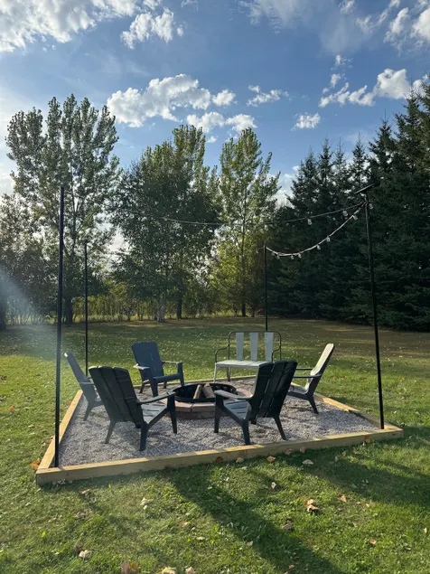 Maple Ridge Retreat - Image 1