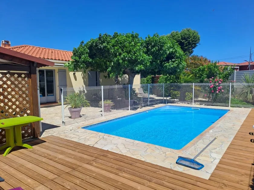 Family Villa-T5-4 Bedrooms-Pool-Air conditioning-WiFi - Image 1