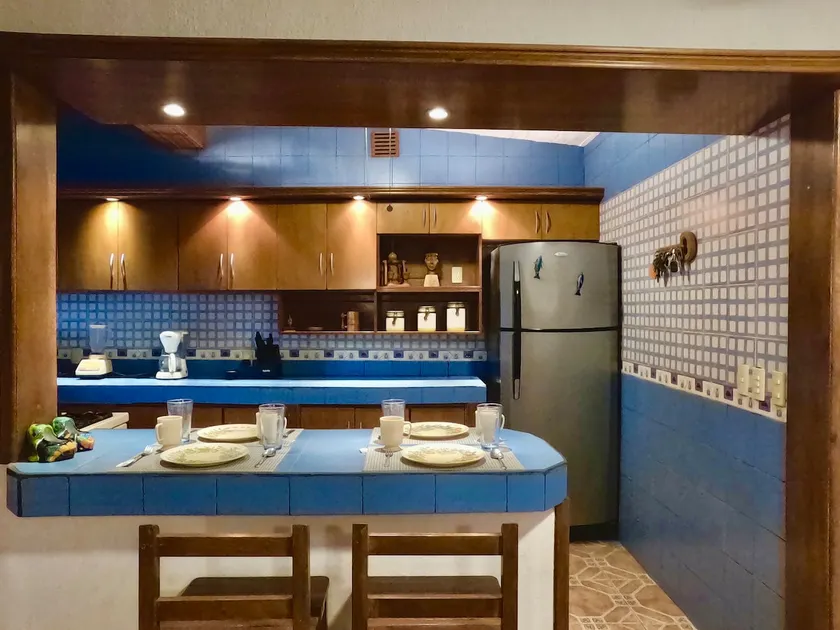 Casa Coral Azul - Image 1