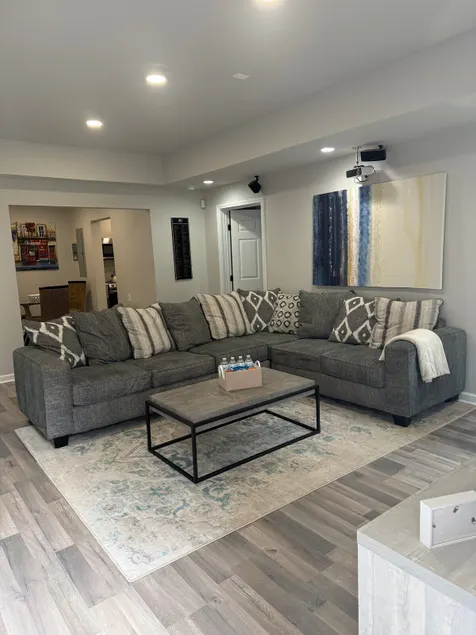 Private 2BR Suite Near Braves Stadium &Six Flags - Image 1