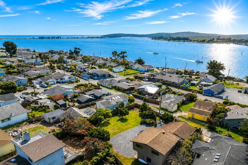 Windy Hideaway! HotTub! Bodega Bay Retreat - Image 1