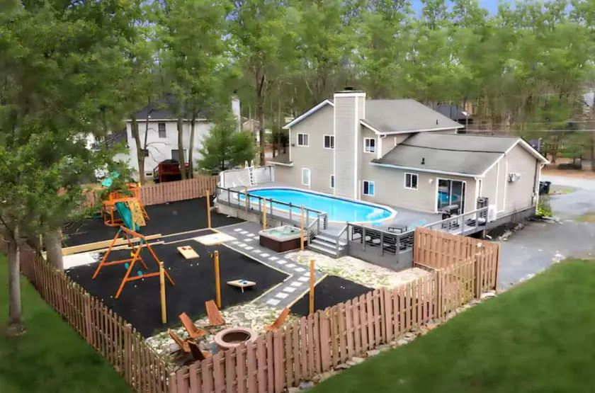 Private Heated Pool, Hot Tub, FirePit, Fenced Yard - Image 1