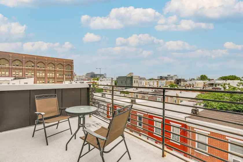 Philly Gem w/ rooftop and patio: 1 Mi Center City - Image 1