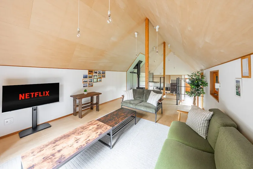 Poroto House【Cottage with lakeside view / 81㎡】 - Image 1