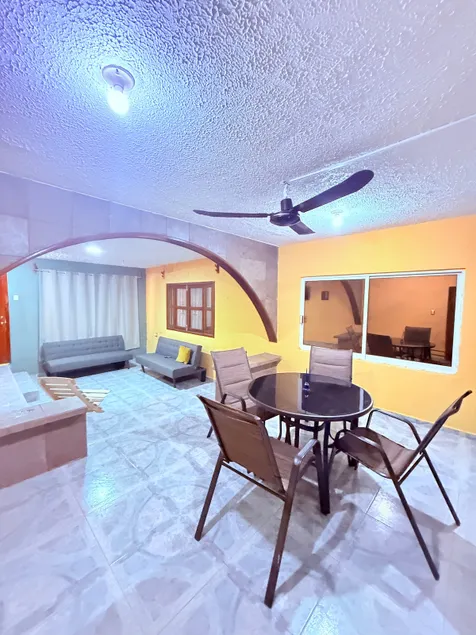 Large house for special companies - Image 1