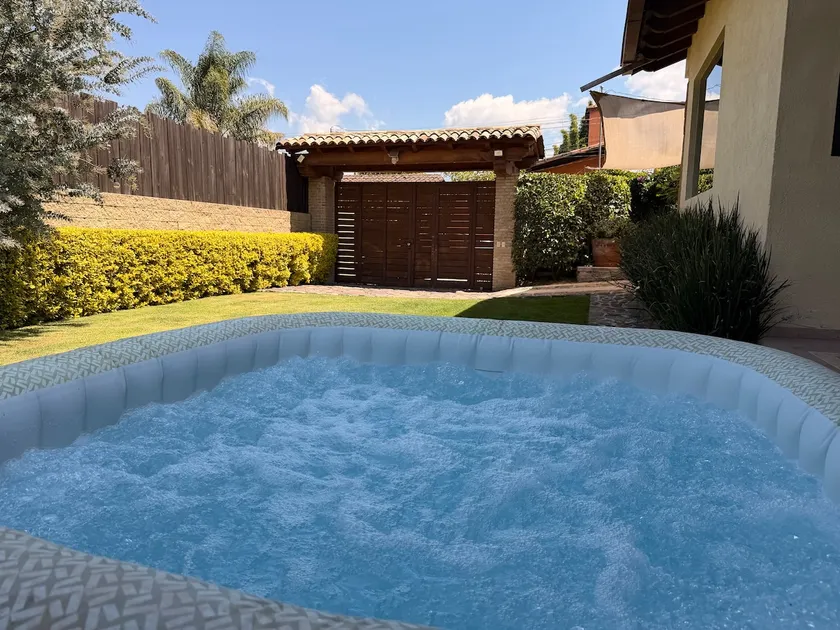 House with Jacuzzi, near Avandaro - Image 1