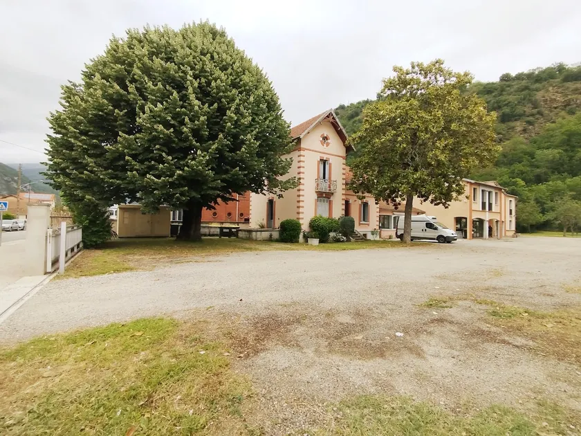 Gite du Domaine Laffraut - Image 1