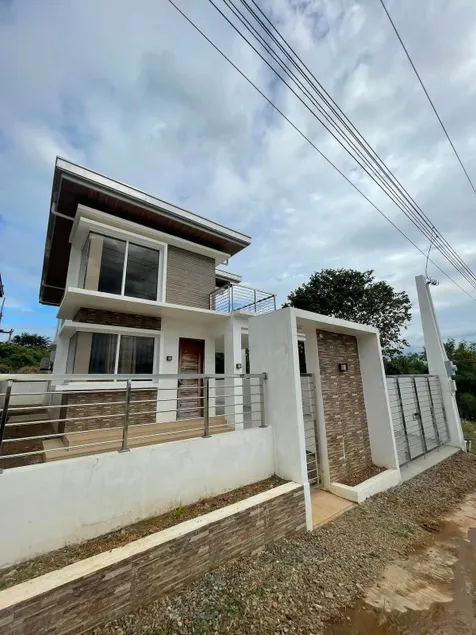 3 Bedroom House Villa - Image 1