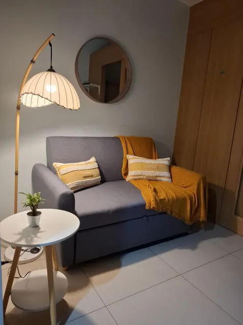 Condo At Shell Residences - Image 1