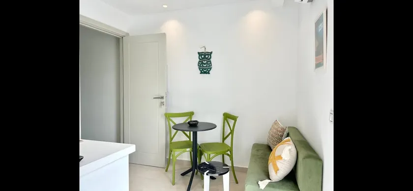 Uthina Studio 2 rooms in the heart of La Marsa - Image 1