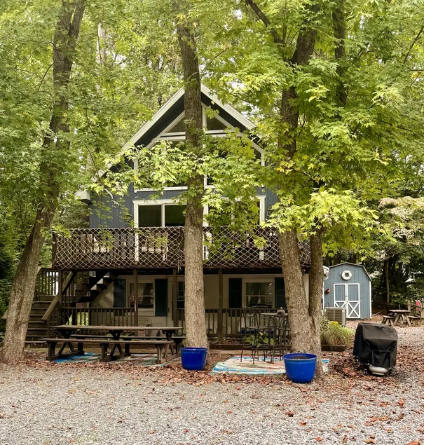 Salty's Château - Image 1